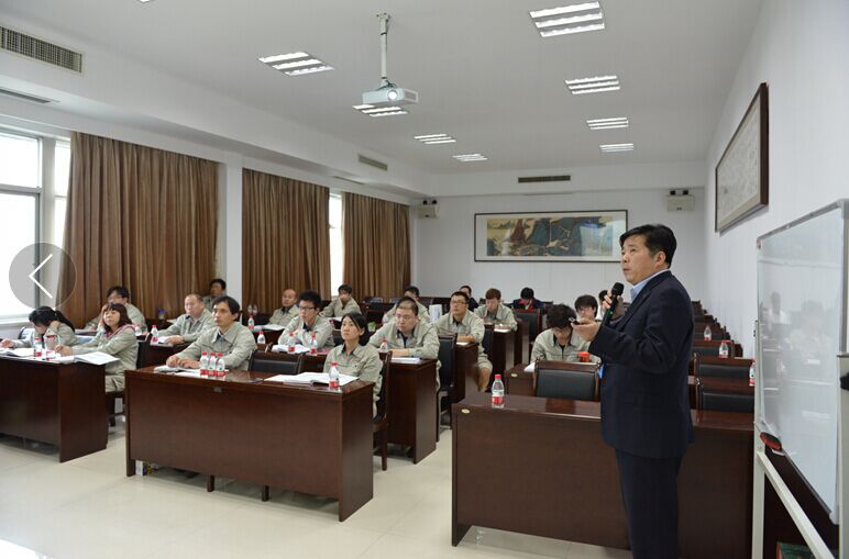 北京燃?xì)馀嘤?xùn)基地揭牌儀式暨第二期業(yè)務(wù)骨干培訓(xùn)班順利舉行